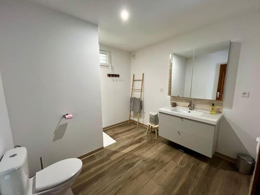 La Petite Ourse Maison De Village A Oust Zewnętrze zdjęcie