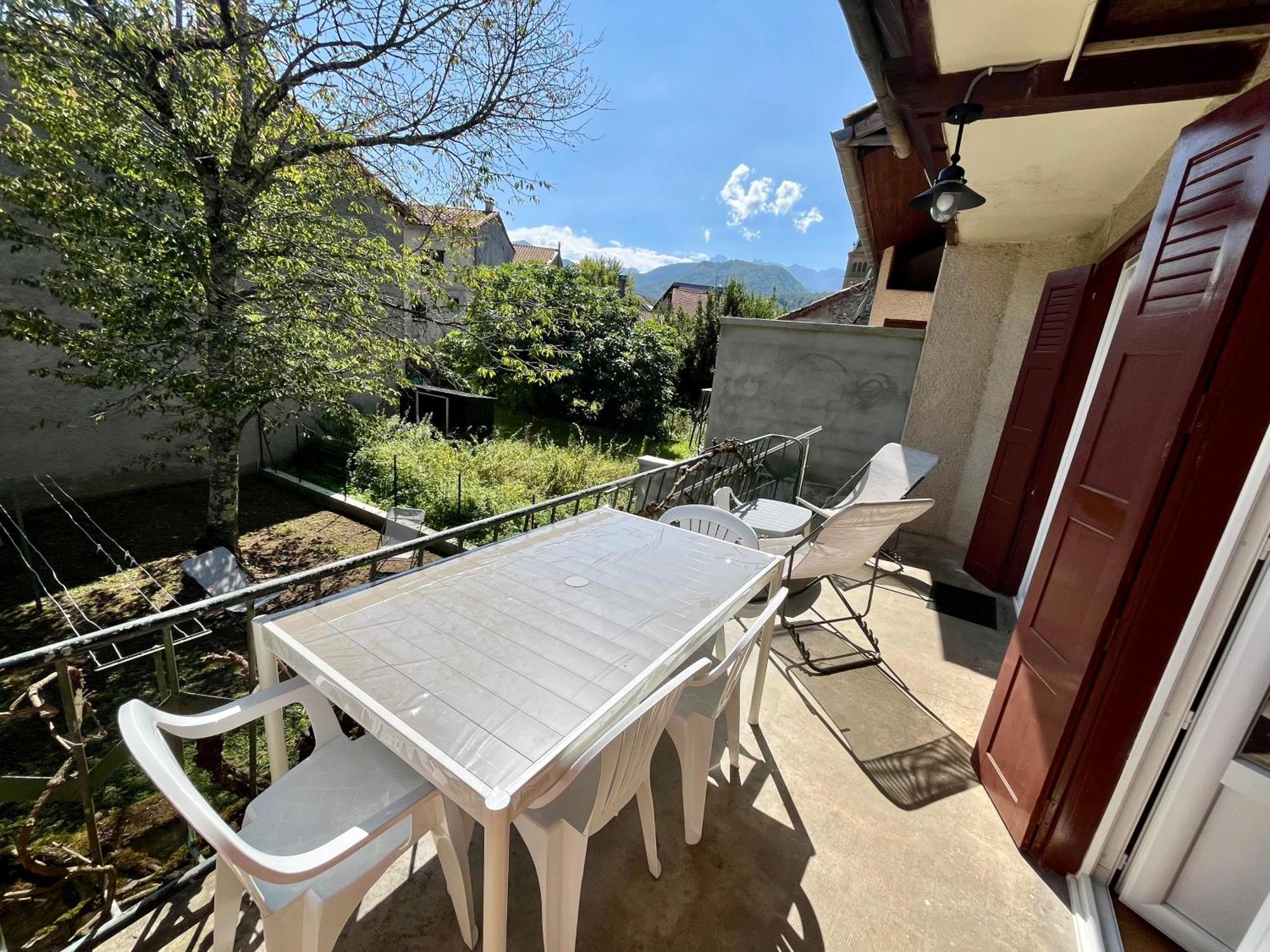 La Petite Ourse Maison De Village A Oust Zewnętrze zdjęcie